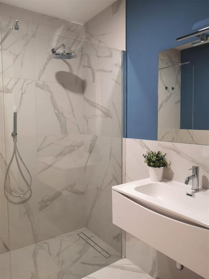 Istai Cagliari City Center Rooms Esterno foto