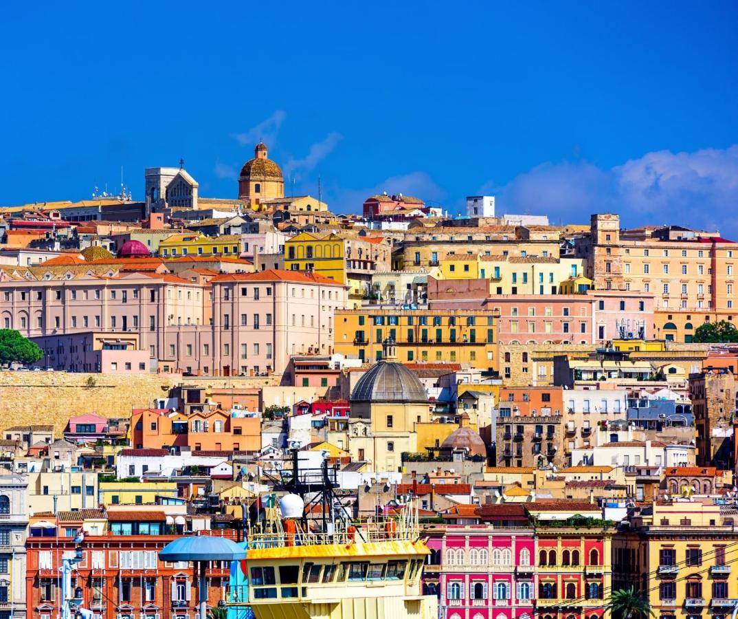 Istai Cagliari City Center Rooms Esterno foto