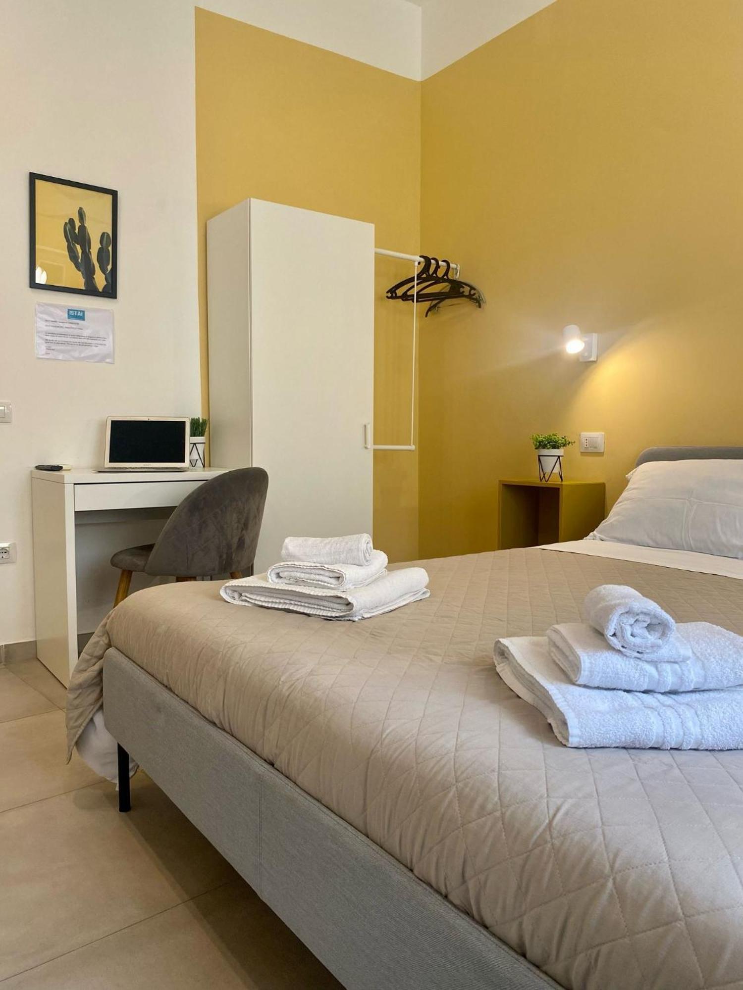 Istai Cagliari City Center Rooms Esterno foto