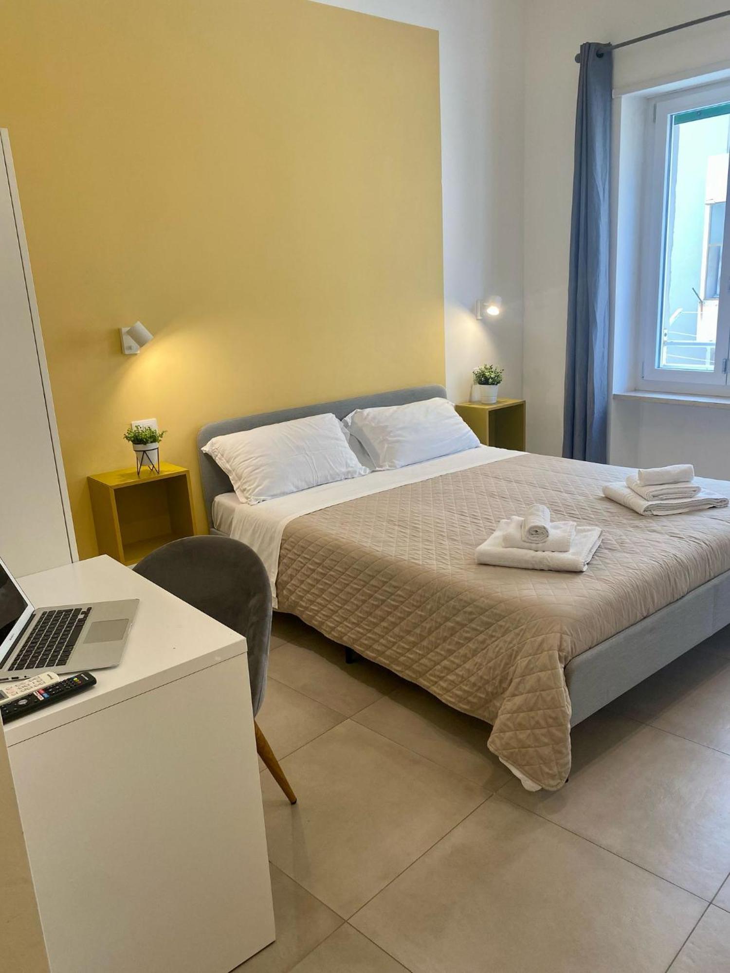 Istai Cagliari City Center Rooms Esterno foto